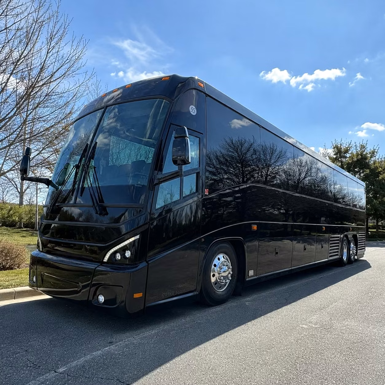 daily employee shuttle runs between brooklyn queens and the bronx
