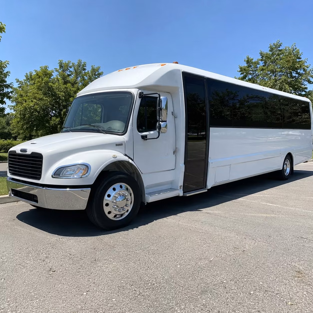 ready to compare minibus rentals for prom in new york city